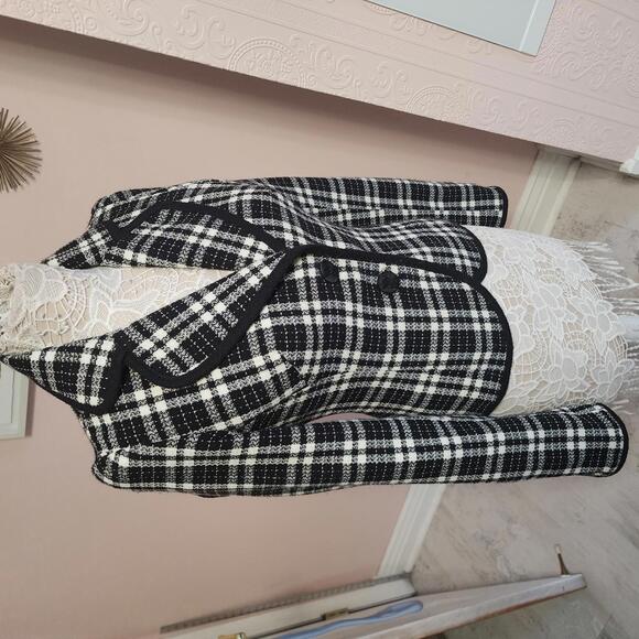 Karen Kane Jackets & Blazers - LKNW Karen Kane Black White blazer Jacket 4 this is so adorable